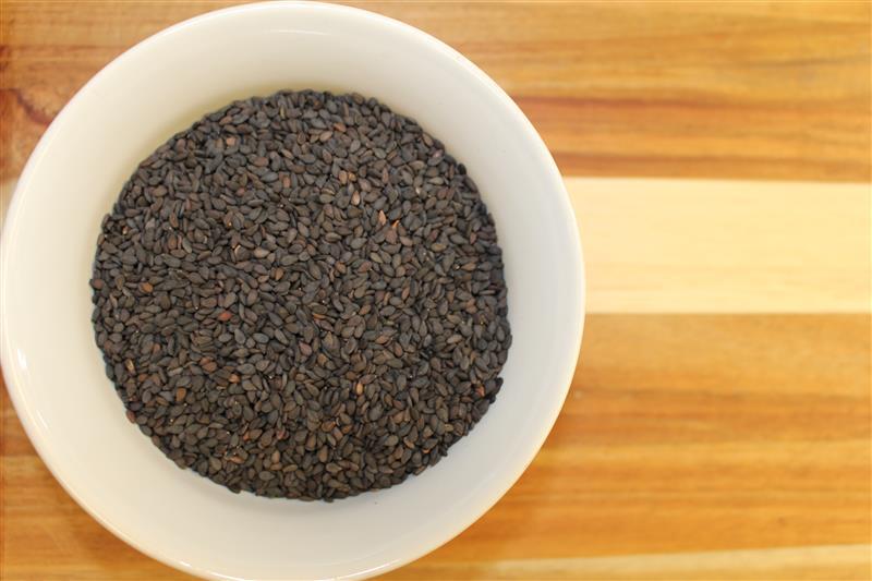 SESAME SEEDS BLACK PER OZ (BULK PACKAGING)-