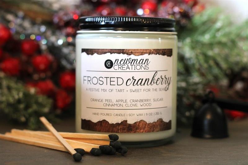 FROSTED CRANBERRY WINTER CANDLE